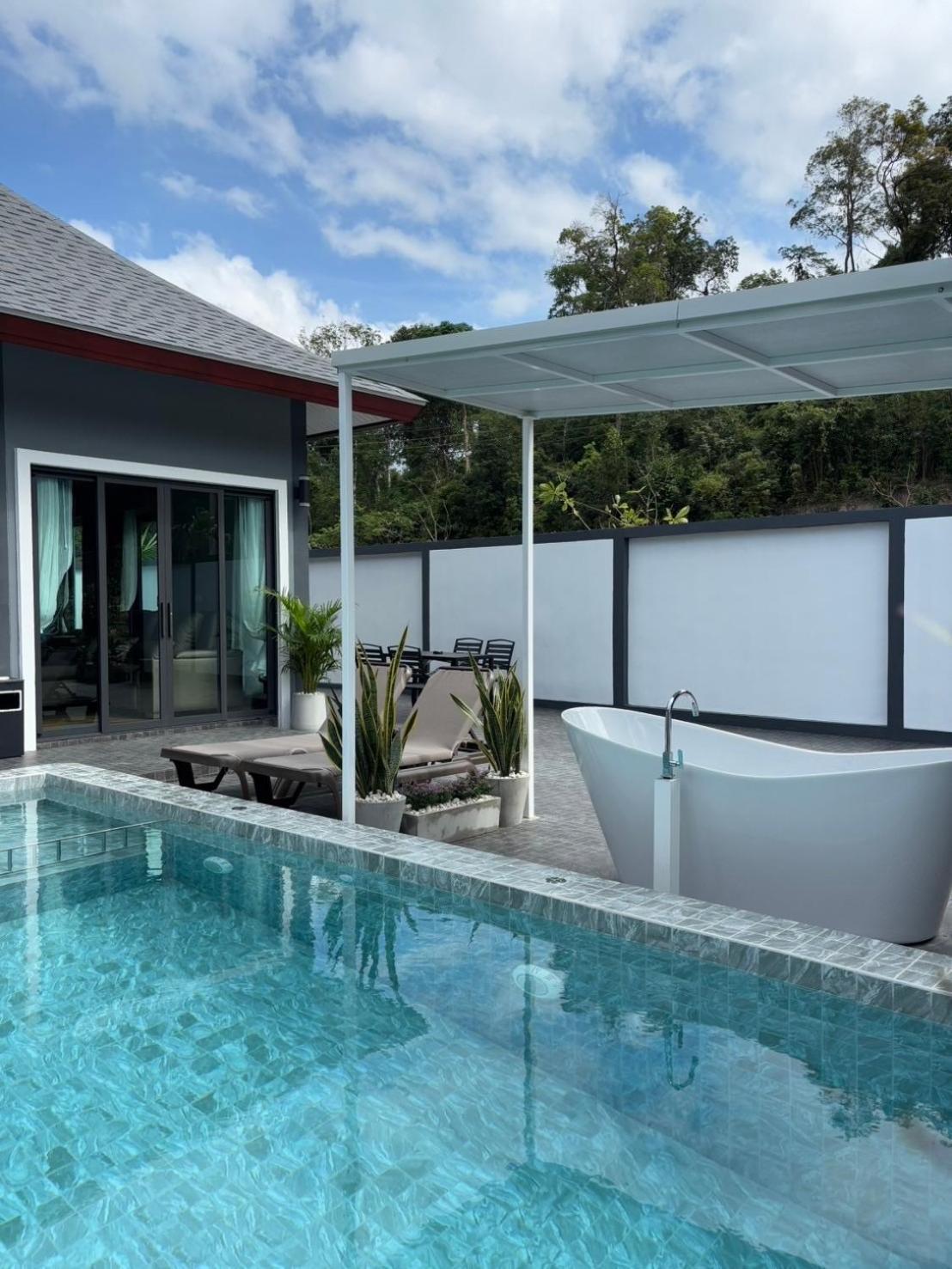 The M Million Pool Villa, Aonang Krabi