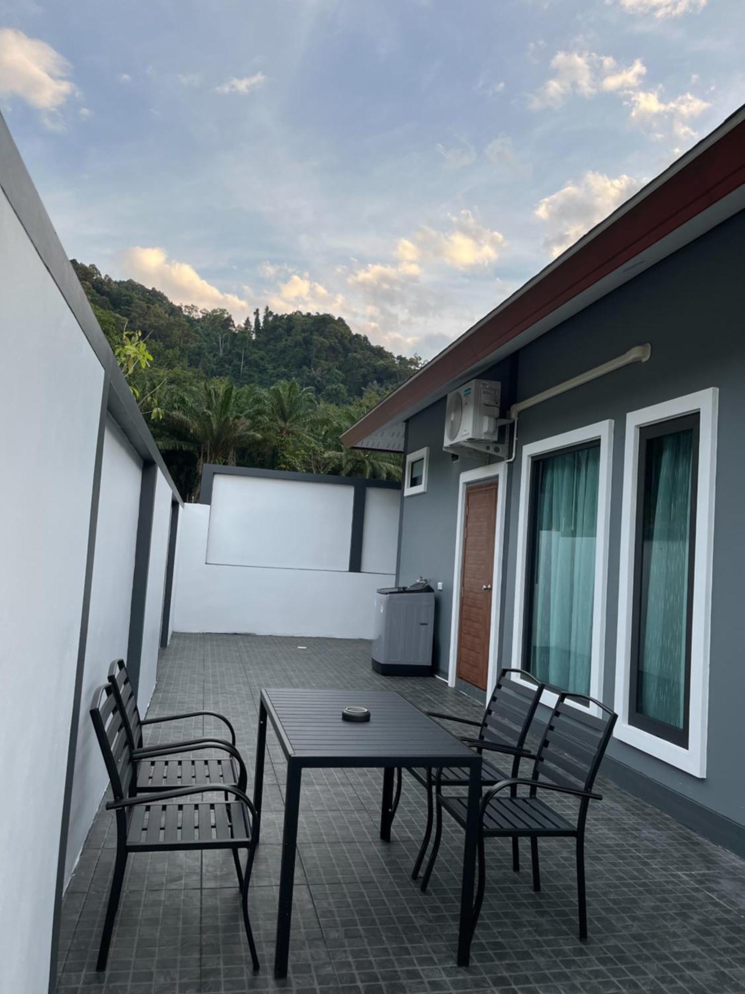 The M Million Pool Villa, Aonang Krabi Villa *